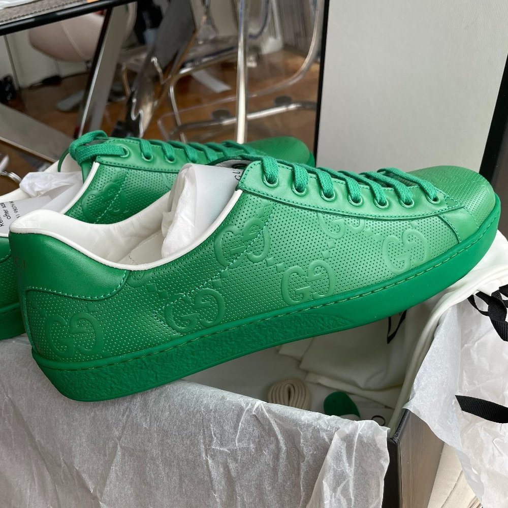 Men's GUCCI Ace GG embossed sneaker
